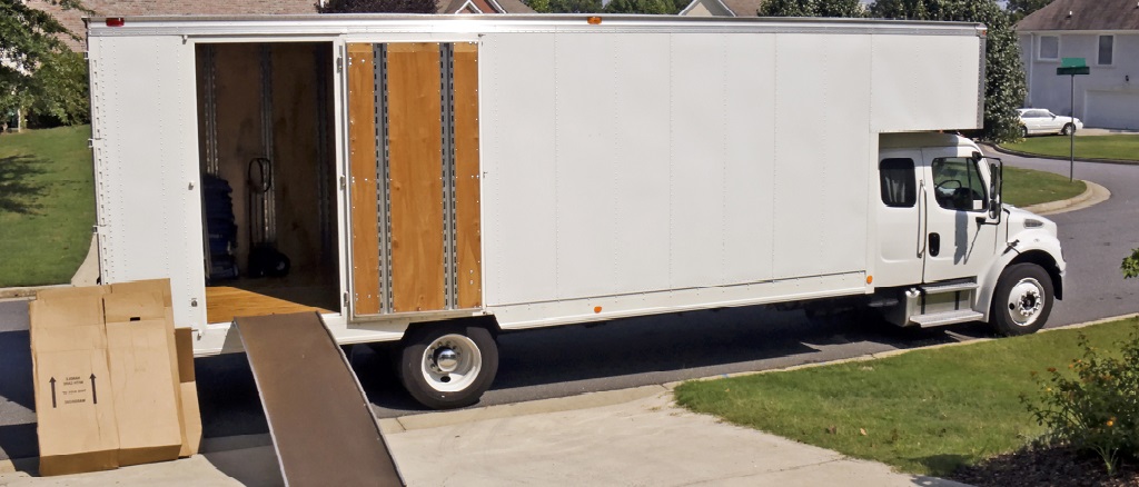 Movers truck